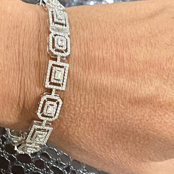 Diamond Bracelet- 3.54 Carats in 14K Gold & Some 23.5K Gold Bangles - Picture 2 of 14